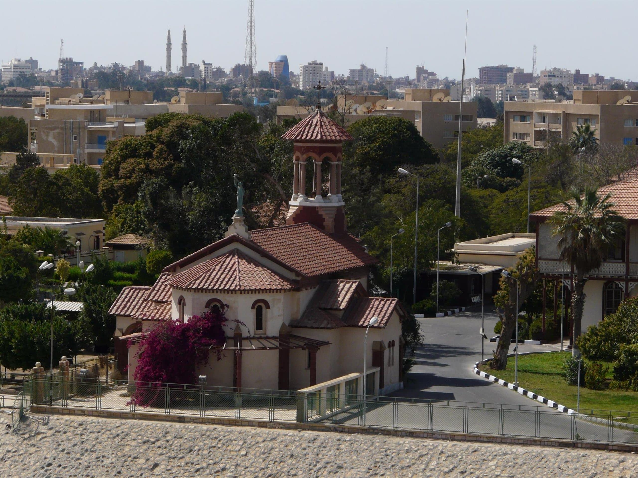 Travel to suez, Egypt