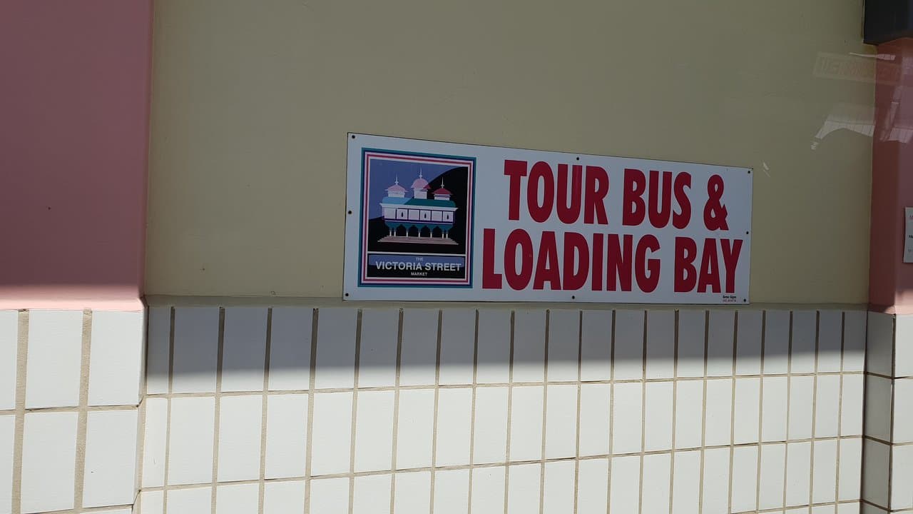 Juma Musjid Mosque and the Victoria Street Market area