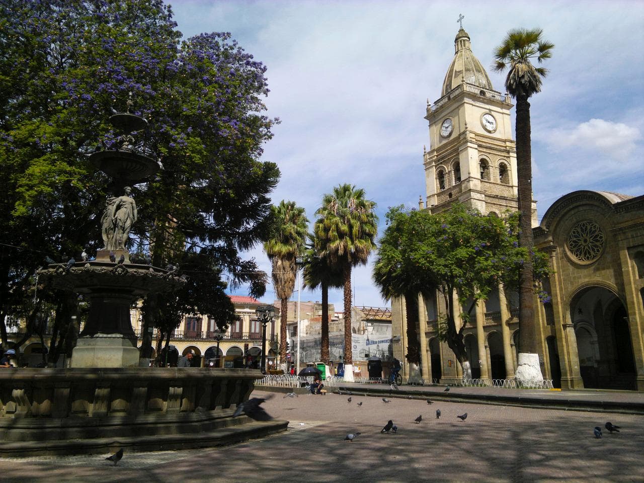 Plaza 14 de Septiembre and Catedral Metropolitana