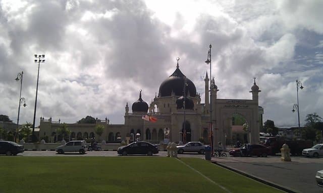 Masjid Zahir (Zahir Mosque)