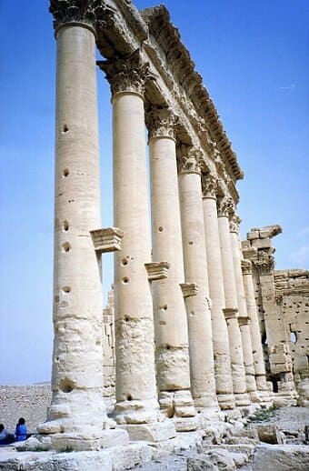 Travel to al lādhiqīyah, Syria