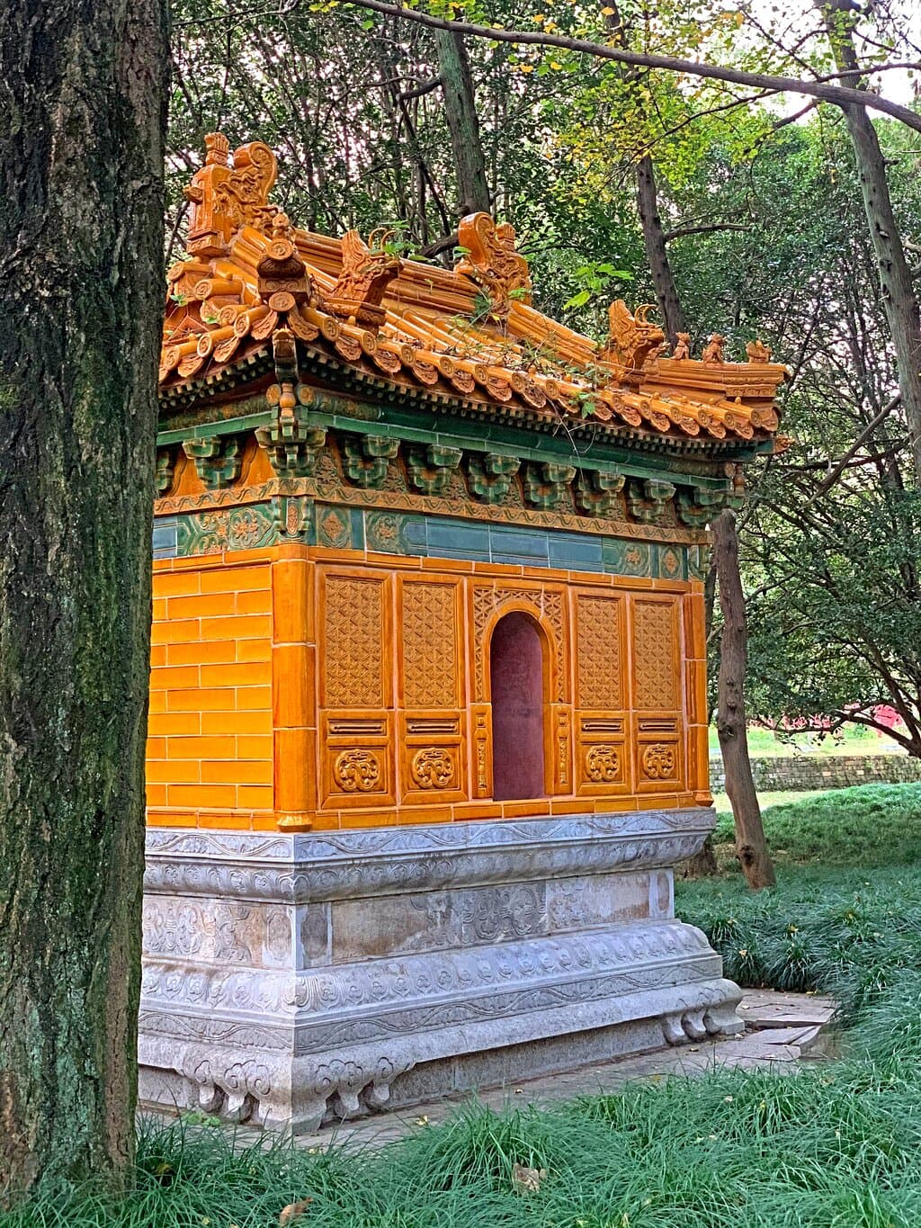 Ming Xianling (Xianling Tomb of the Ming Dynasty)